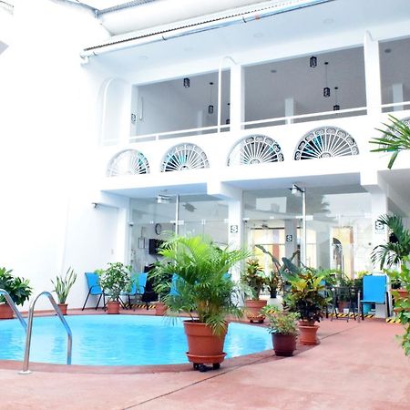 Hotel Jungle House Iquitos Exterior foto